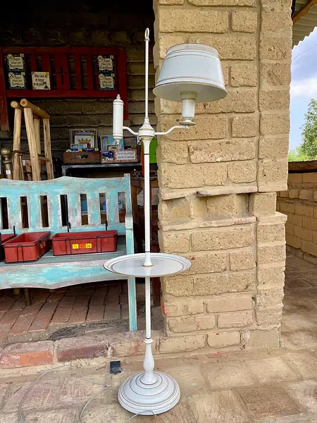 Lámpara Con Mesa Toleware - U.S.A. 1960