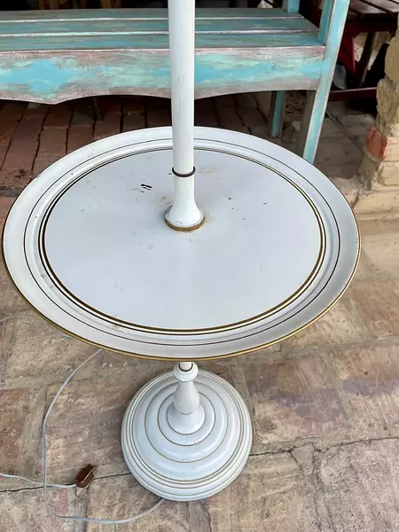 Lámpara Con Mesa Toleware - U.S.A. 1960