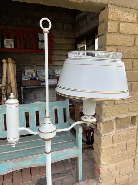 Lámpara Con Mesa Toleware - U.S.A. 1960