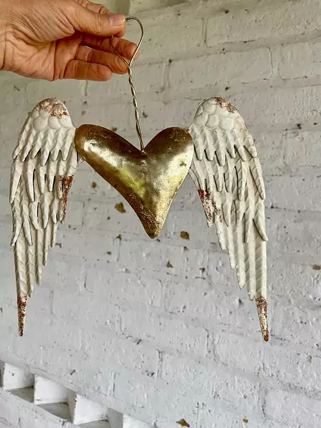 Alas Blancas Metálicas