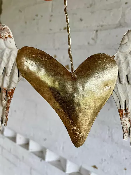 Alas Blancas Metálicas