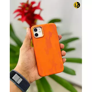 Case Holograma Camuflado Magsafe Naranja Iphone 11