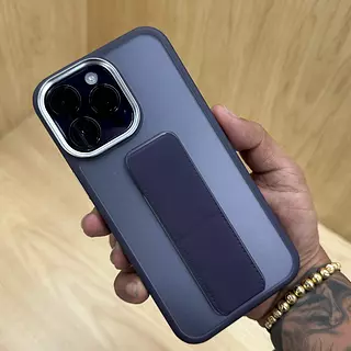 Case Diseño Correa Soporte Magnetico Morado Iphone 14pro+