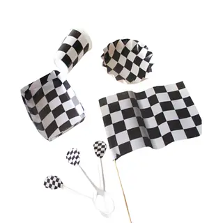 Platos Y Vasos Para Fiesta De Bandera De Carreras