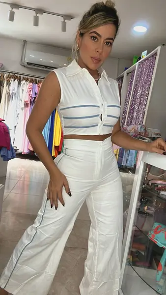 Set Chaleco Blanco – Elegante Y Atemporal