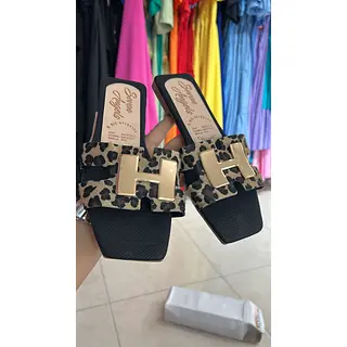 Sandalia Animal Print – Estilo Salvaje Y Confort