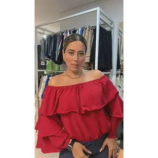 Blusa Roja – Estilo Impactante Y Confort