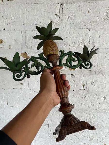 Candelabro Piña Con Espacio Para 3 Velas