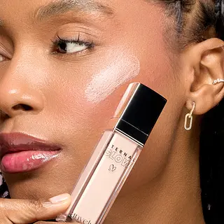 Iluminador Liquido Eternal Glow Anyeluz