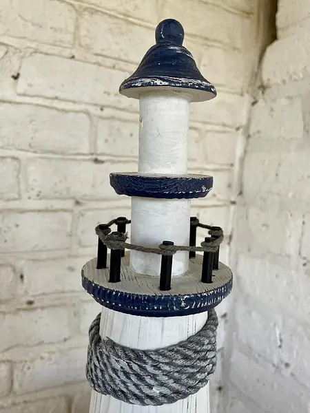 Faro Rústico Con Soga, Red, Peces Y Conchas