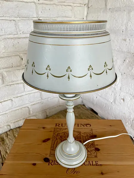 Lámpara Toleware - U.S.A. 1950