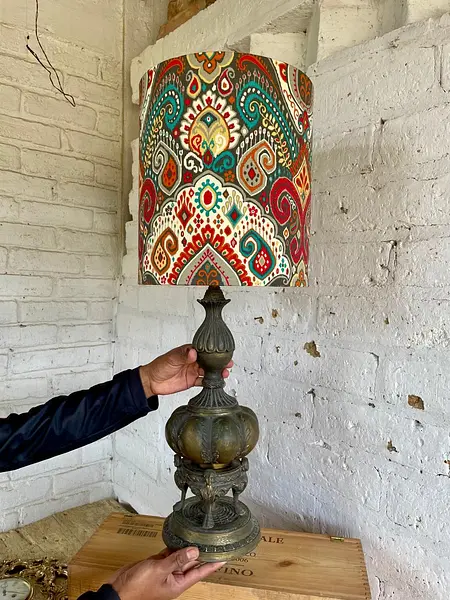 Lámpara De Mesa Caperuza Arabescos