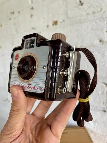 Cámara Kodak Brownie Holiday Flash - U.S.A 1950