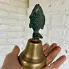 Campana De Mano Con Un Pez Como Mango