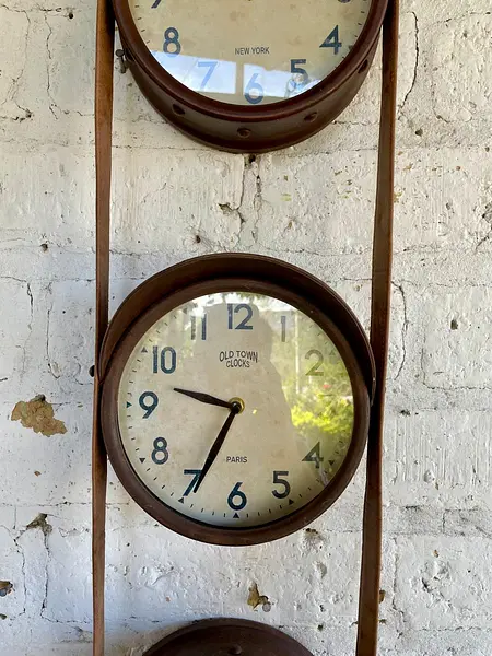 Relojes Retro De Aeropuerto N Y, London, Paris