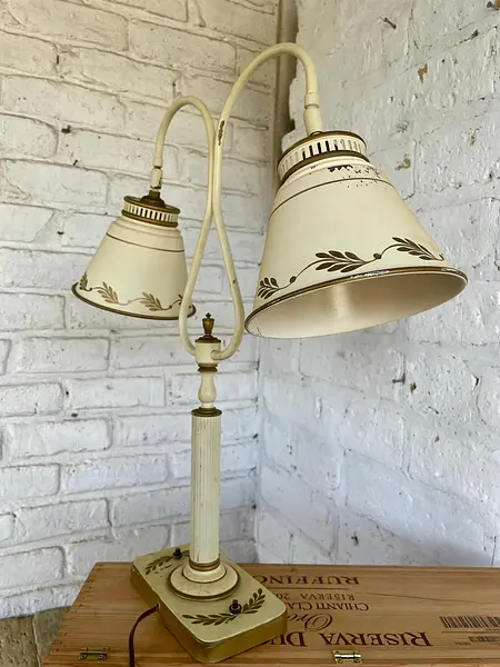 Lámpara Doble Caperuza Toleware - U.S.A. 1960