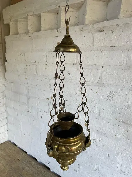 Lámpara De Iglesia En Bronce Con Ángeles - España 1900