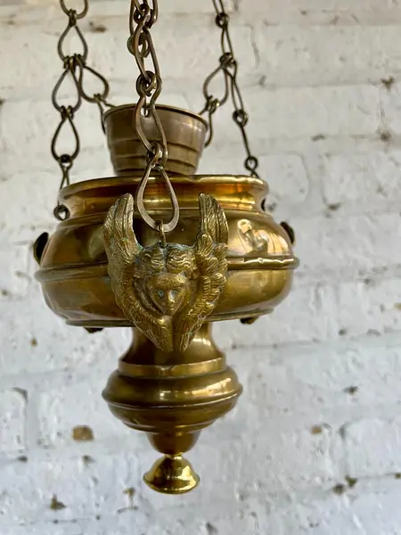 Lámpara De Iglesia En Bronce Con Ángeles - España 1900