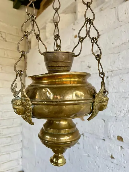 Lámpara De Iglesia En Bronce Con Ángeles - España 1900