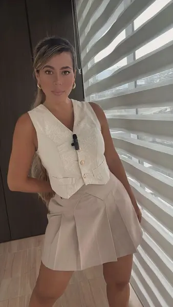 Blusa Chaleco – Estilo Actual Y Versatilidad