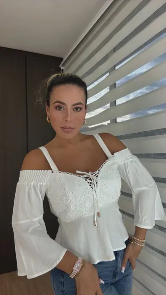 Blusa Blanca Femenina