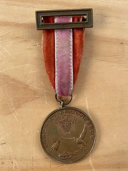 Medalla Ministerio De Comunicaciones - Colombia 1970