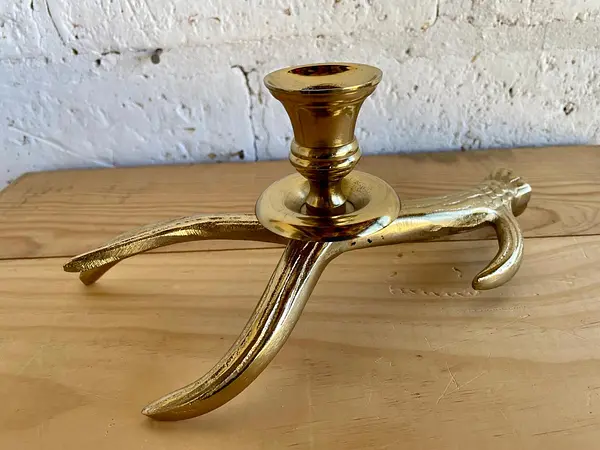 Candelabro Metálico Dorado Cacho De Venado