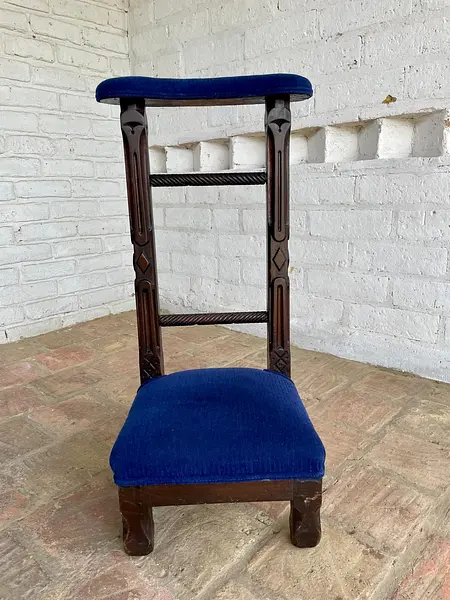 Reclinatorio Devocional - Colombia 1940