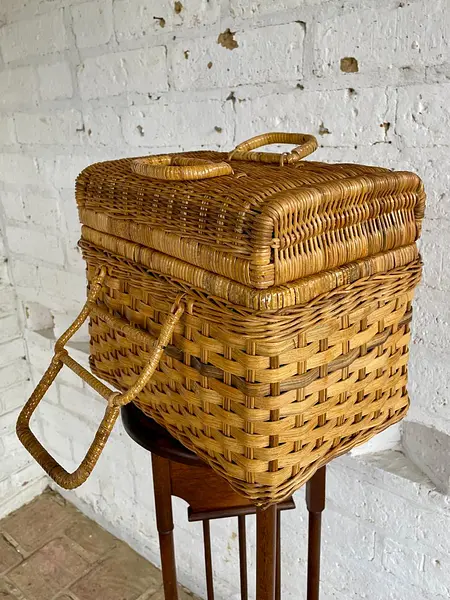 Canasta Vintage De Picnic En Ratán Estilo Francés