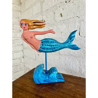 Sirena Artesanal Tallada En Madera