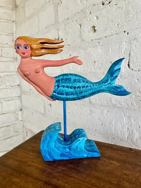 Sirena Artesanal Tallada En Madera
