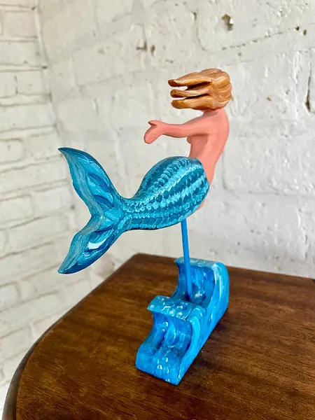 Sirena Artesanal Tallada En Madera