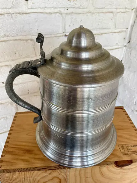 Hielera Jarro Cervecero Con Tapa - Hong Kong 1980