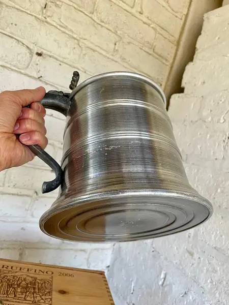 Hielera Jarro Cervecero Con Tapa - Hong Kong 1980