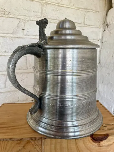 Hielera Jarro Cervecero Con Tapa - Hong Kong 1980