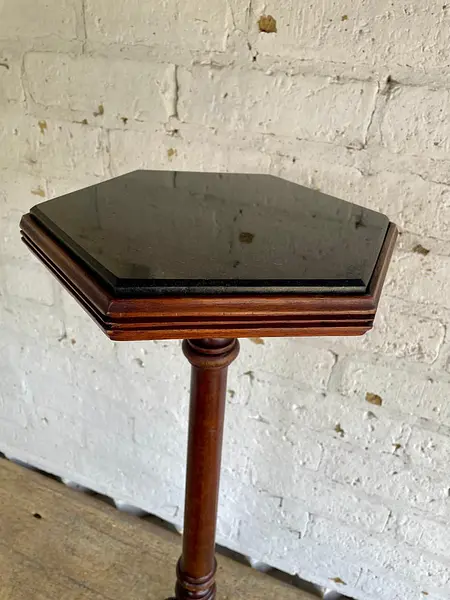 Mesa Columna Madera Tallada Y Granito - Colombia 1960