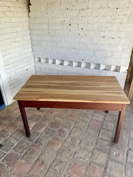 Mesa Rectangular Con Encimera Veteada