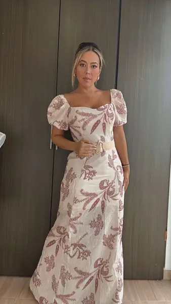 Vestido Largo Con Mangas