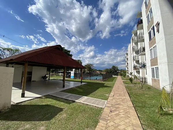 Apartamento-Bosques De San Antonio