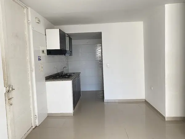 Apartamento-Bosques De San Antonio