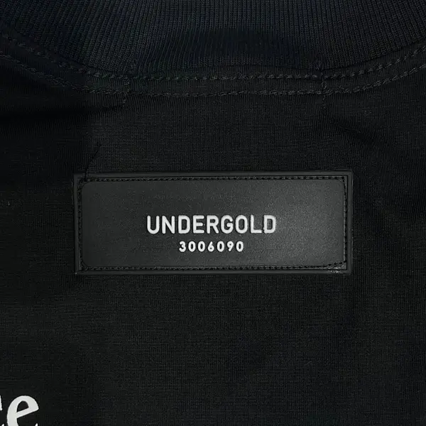 Camiseta Negra Talla L Con Estampado Undergold Pray For Us