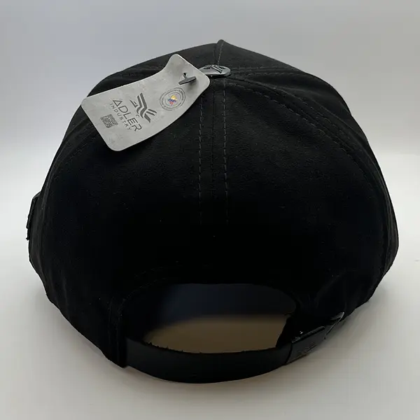 Adler Equino Negro Caballista