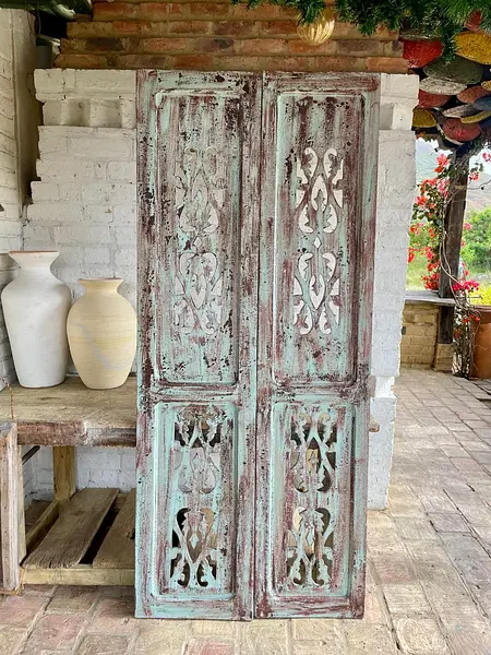 Puerta Rústica 2 Hojas Caladas - Colombia 1920