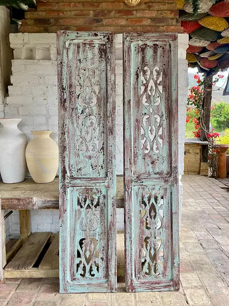 Puerta Rústica 2 Hojas Caladas - Colombia 1920