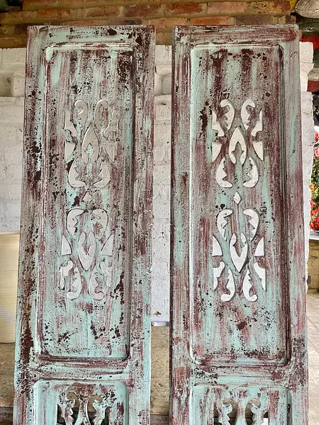 Puerta Rústica 2 Hojas Caladas - Colombia 1920