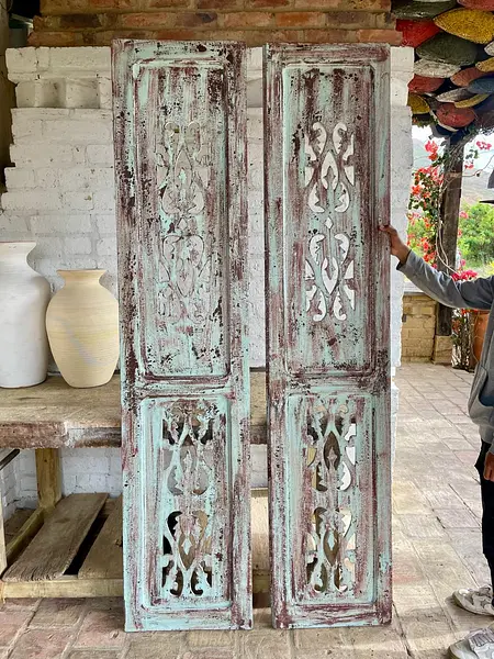 Puerta Rústica 2 Hojas Caladas - Colombia 1920