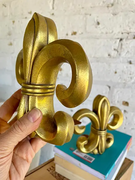 Tranca Libros Flor De Lis X 2