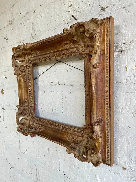 Marco Antiguo De Madera Dorada