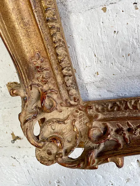 Marco Antiguo De Madera Dorada