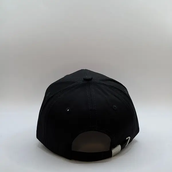 Hugo Boss Negra Parche Negro